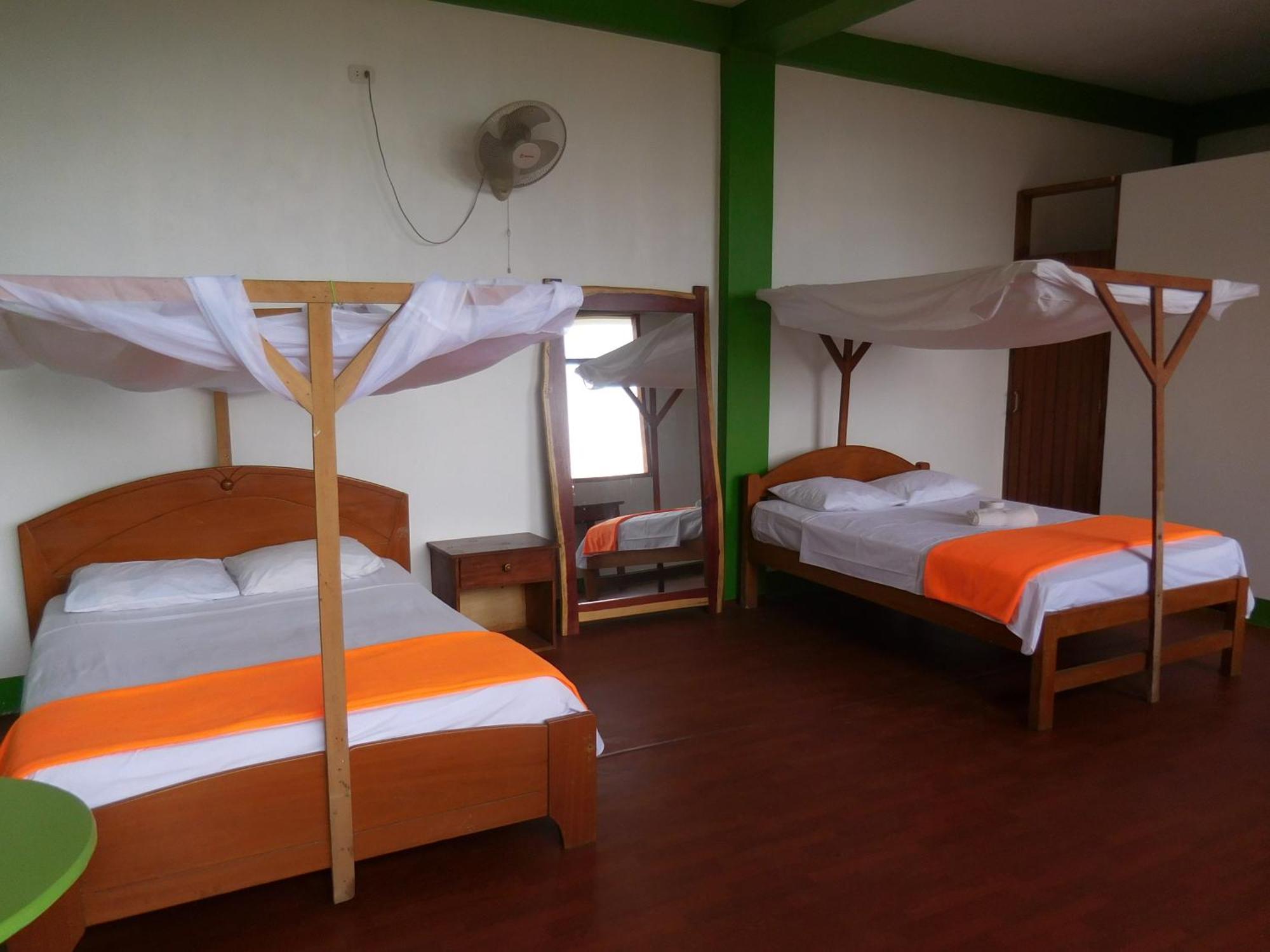 פוארטו מלדונדו Tambopata Hostel מראה חיצוני תמונה
