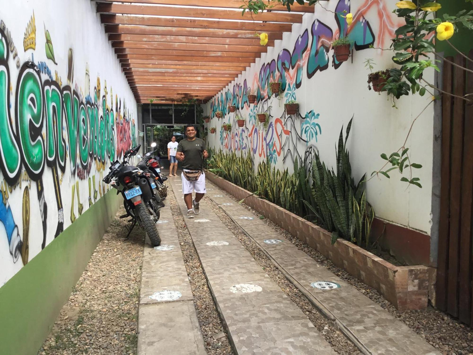 פוארטו מלדונדו Tambopata Hostel מראה חיצוני תמונה